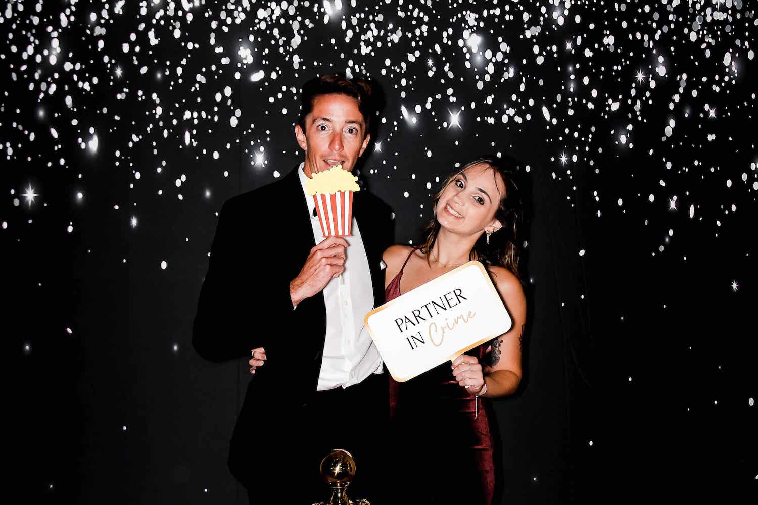 Lifetime Photo Booth 215